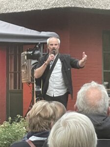 Olav Lisby musik i haven